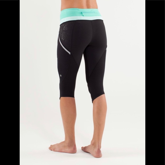 Lululemon Run A Marathon Crop - Picture 6 of 6